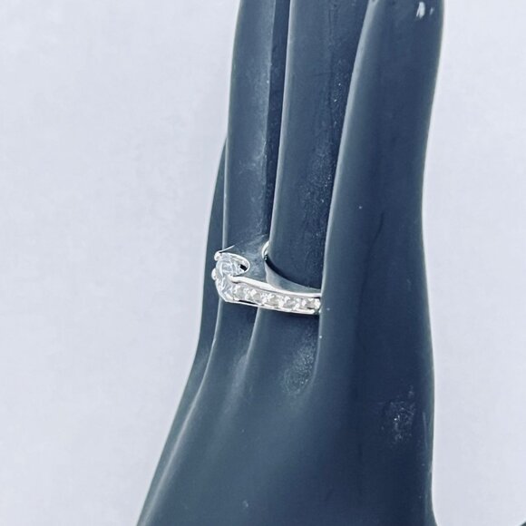 Silver Tone With Clear Glass Rhinestone Statement Ring (R365) - Picture 2 of 6